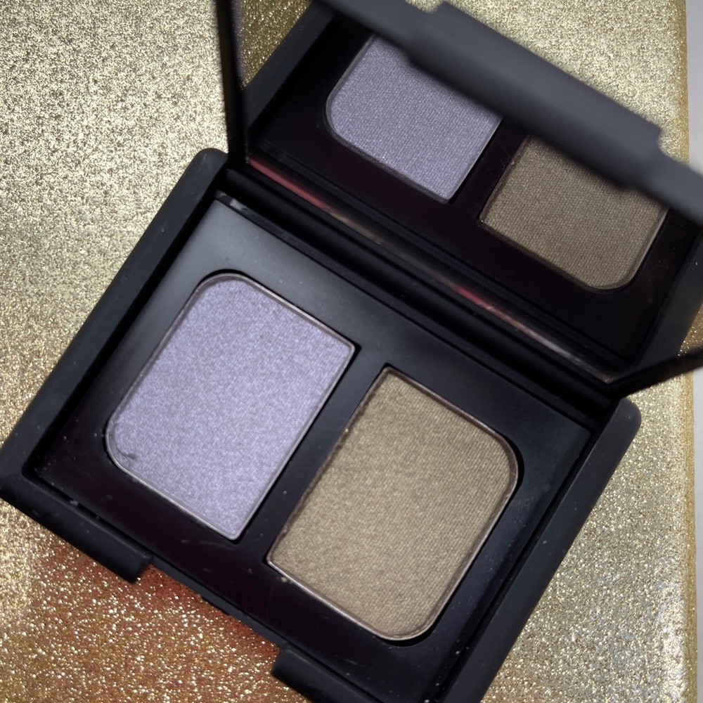 Nars eyeshadow Duo 0.14 Oz noveau monde